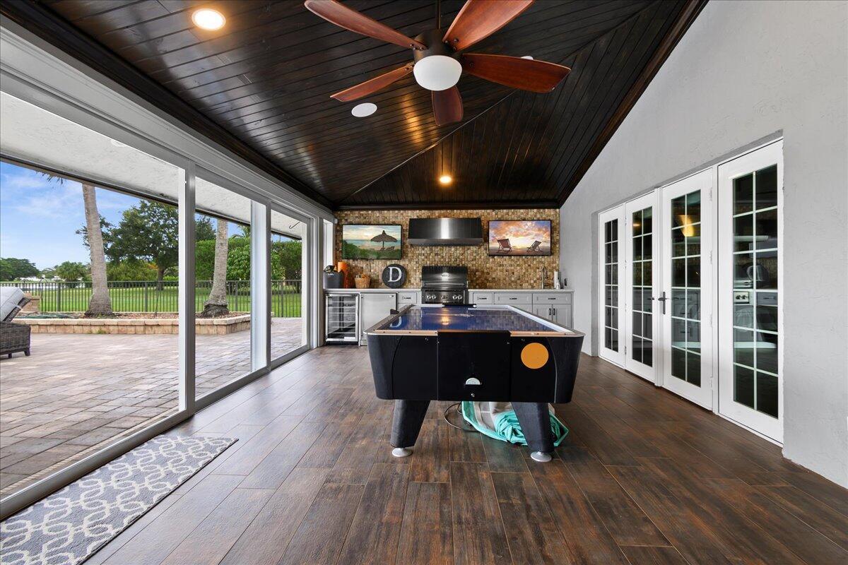 LEXINGTON I OF SHERBROOKE - Residential