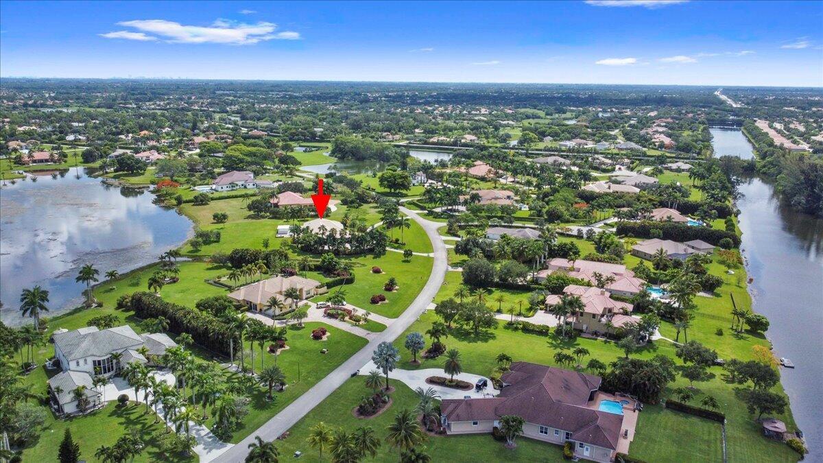 LEXINGTON I OF SHERBROOKE - Residential