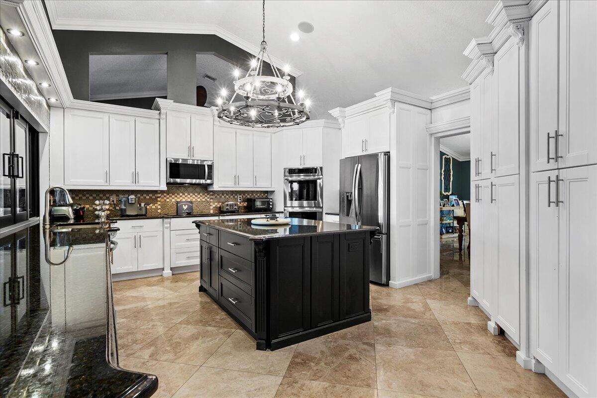 LEXINGTON I OF SHERBROOKE - Residential