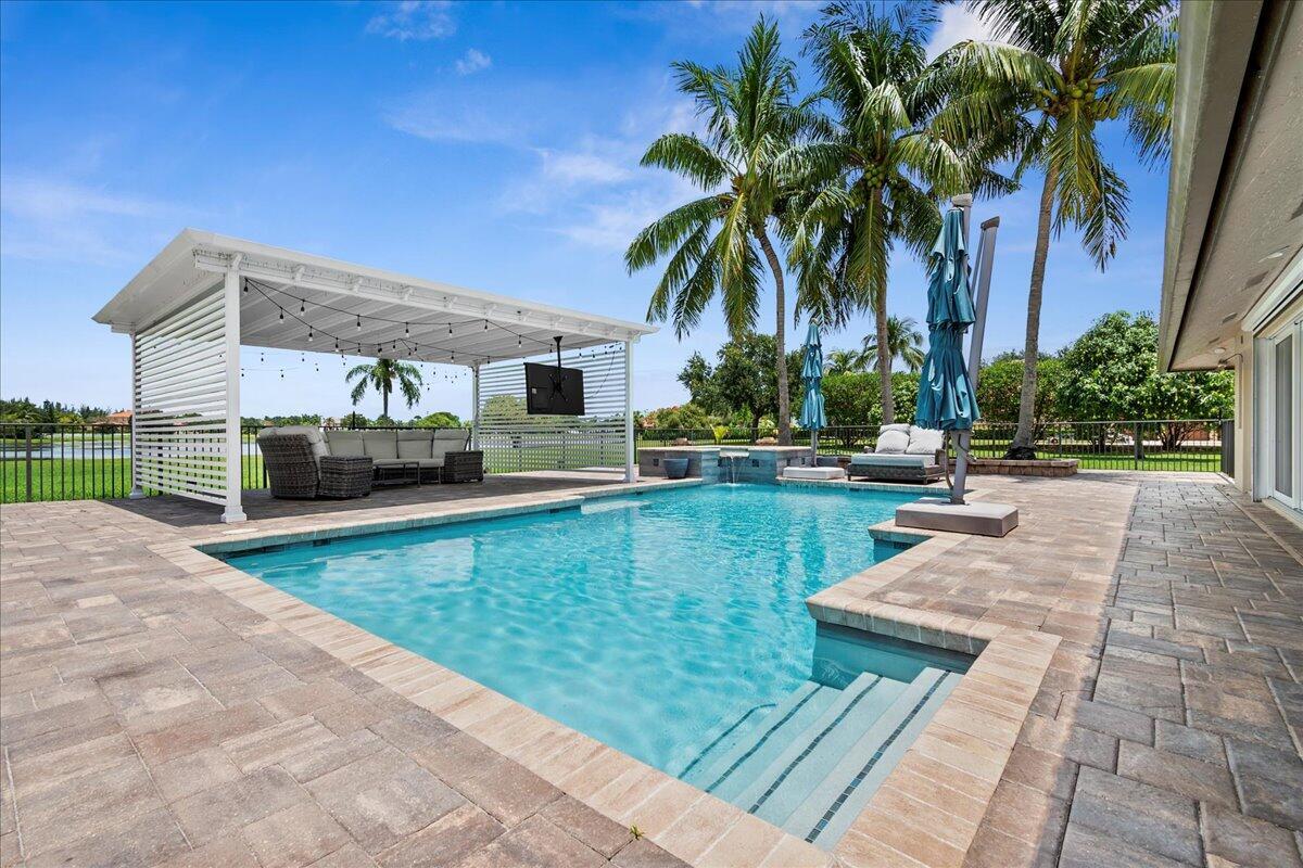 LEXINGTON I OF SHERBROOKE - Residential