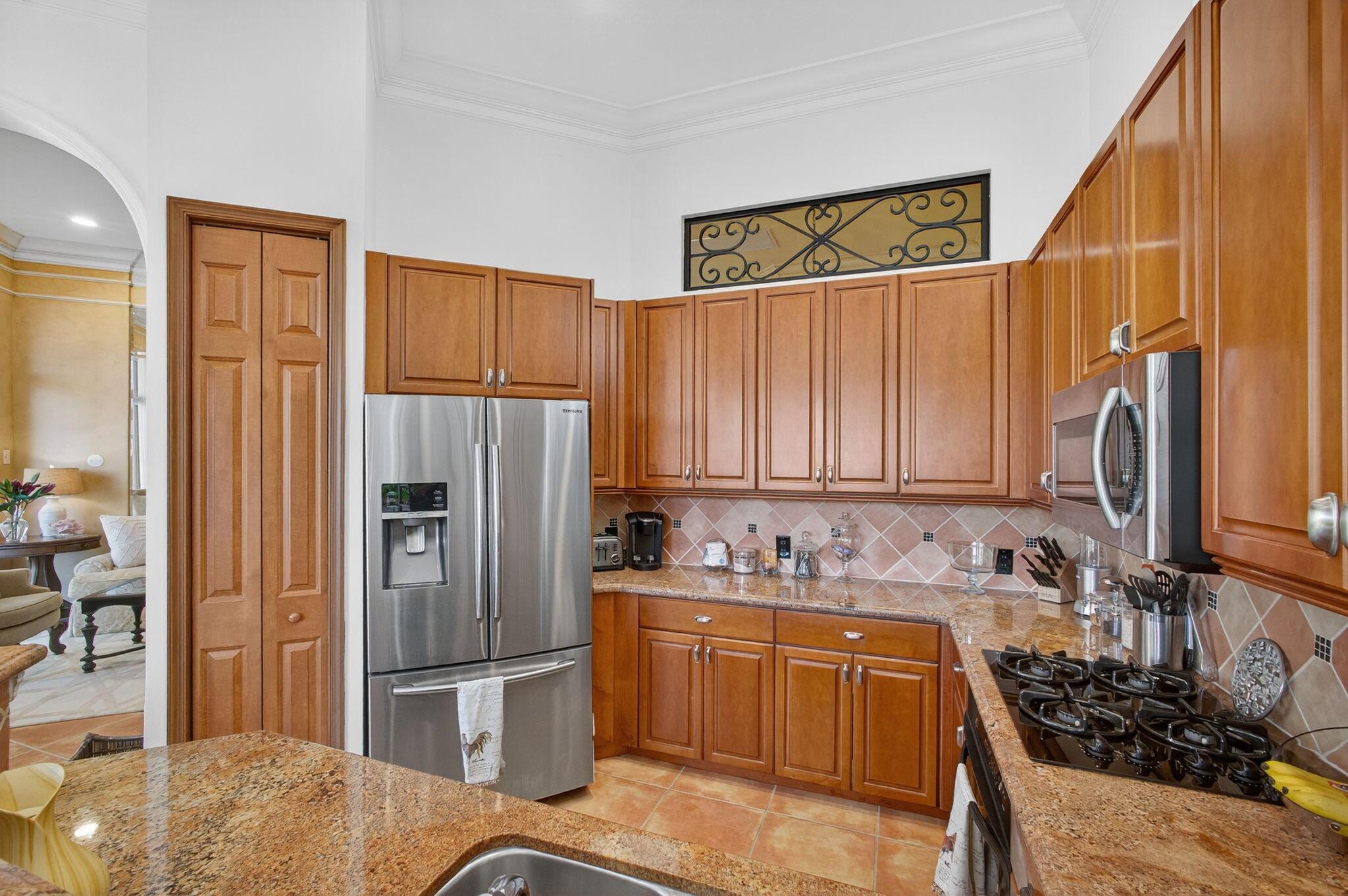 MIRASOL PAR F - Residential Lease