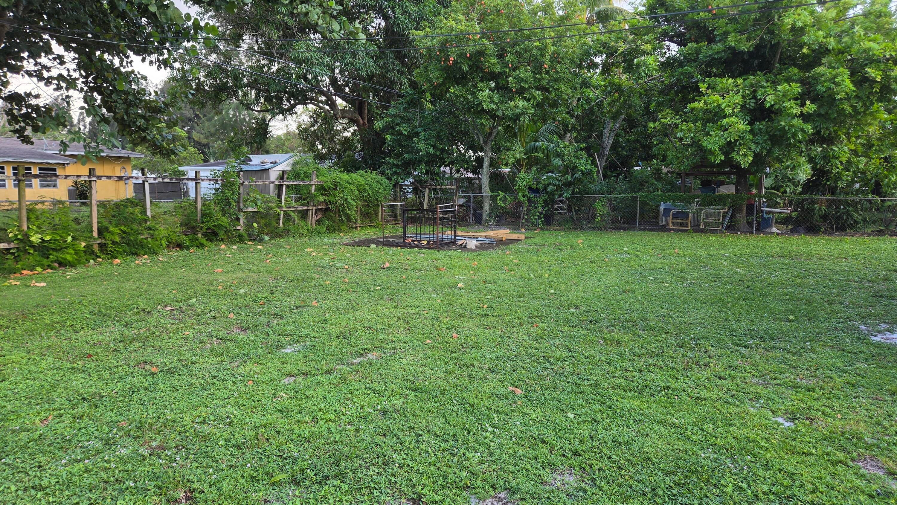 1791 LAUDERDALE MANOR Drive