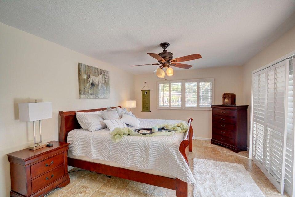 CORAL RIDGE ISLES - Residential