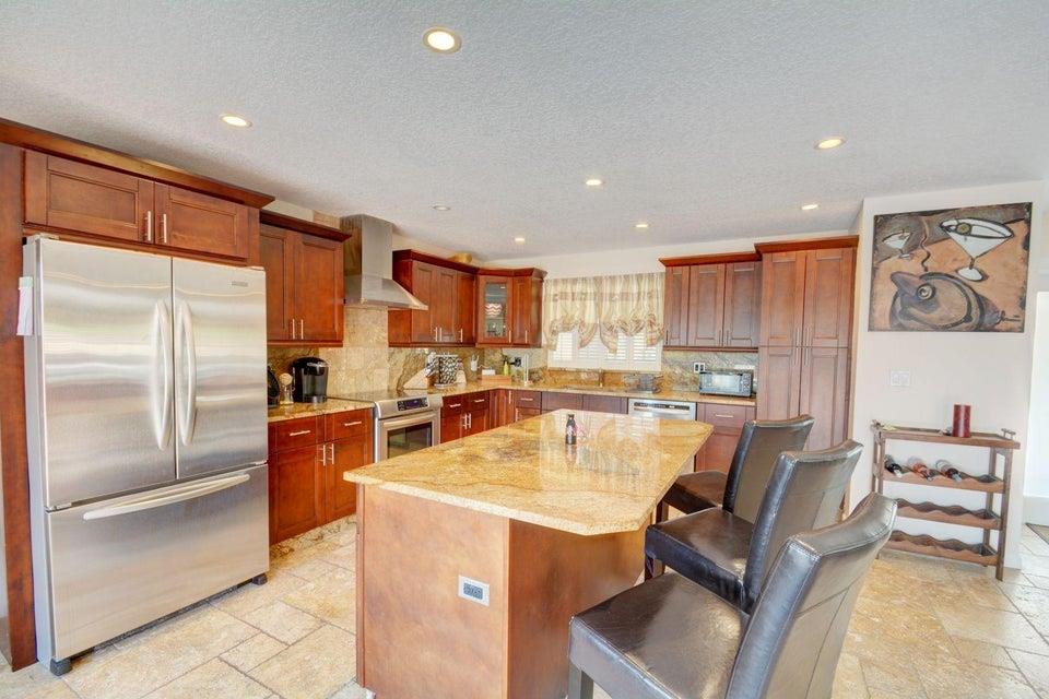 CORAL RIDGE ISLES - Residential