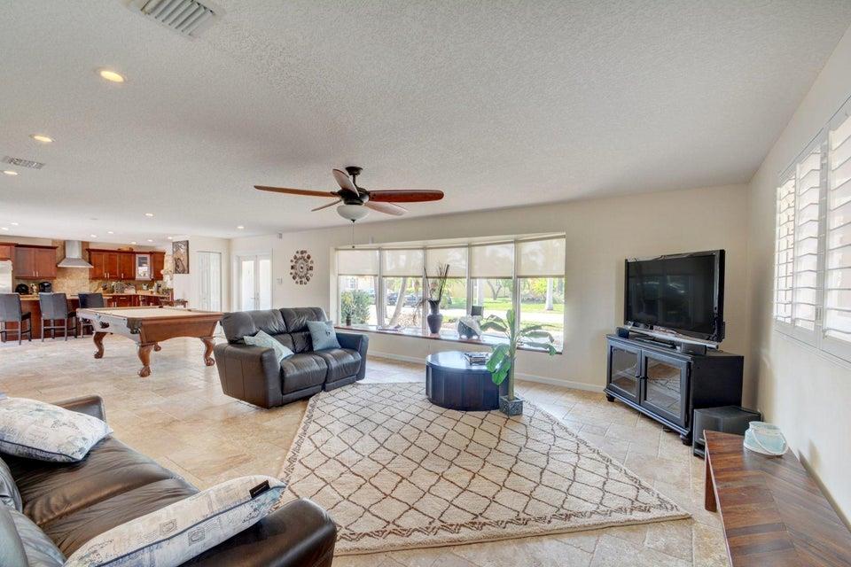 CORAL RIDGE ISLES - Residential