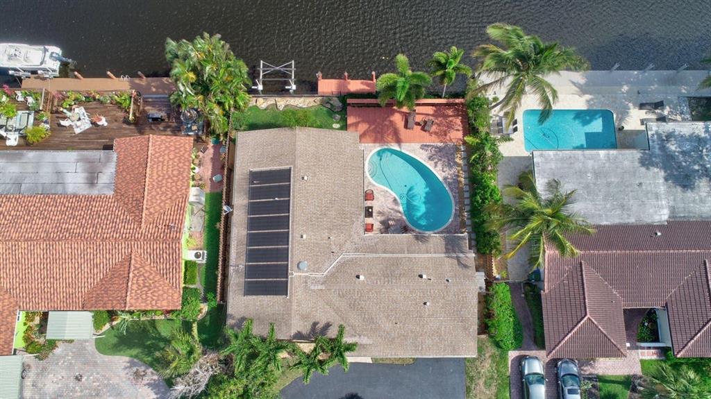 CORAL RIDGE ISLES - Residential