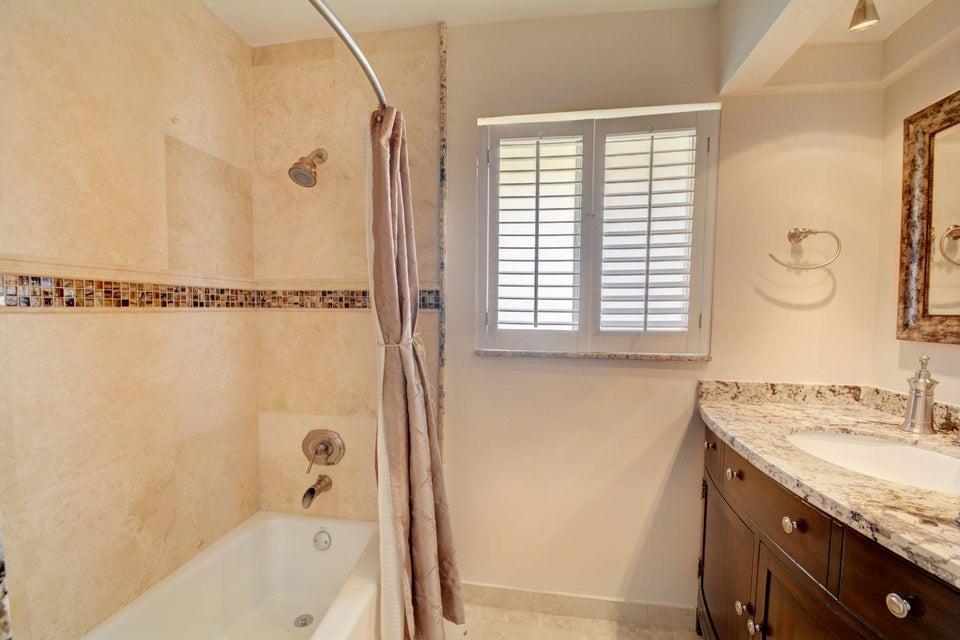 CORAL RIDGE ISLES - Residential