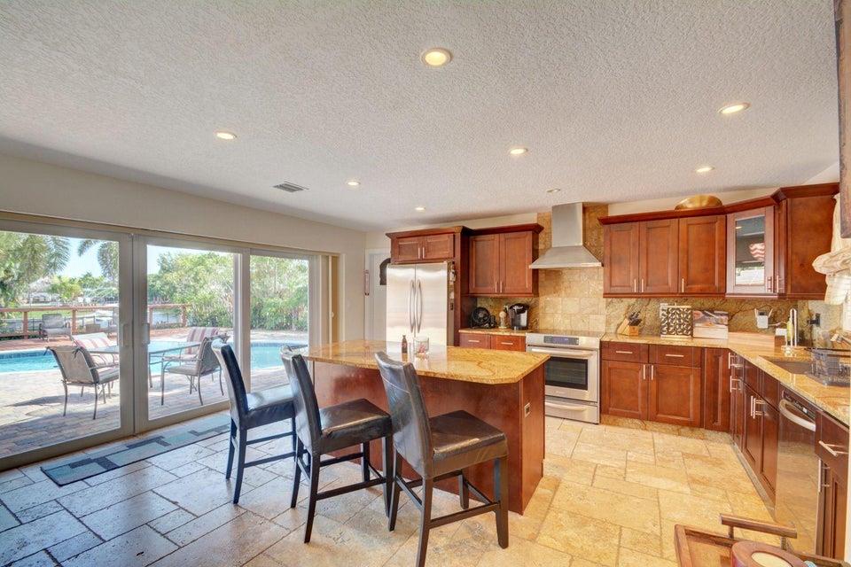 CORAL RIDGE ISLES - Residential