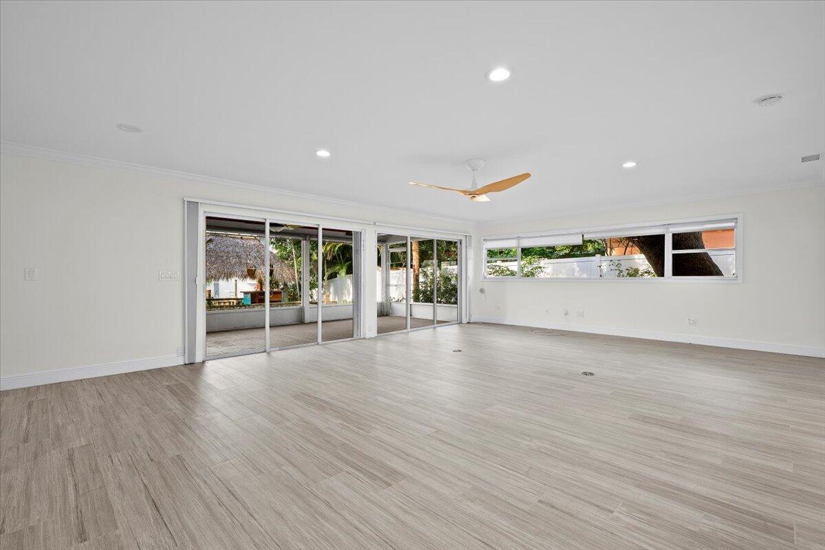 Intracoastal Park - Residential Lease