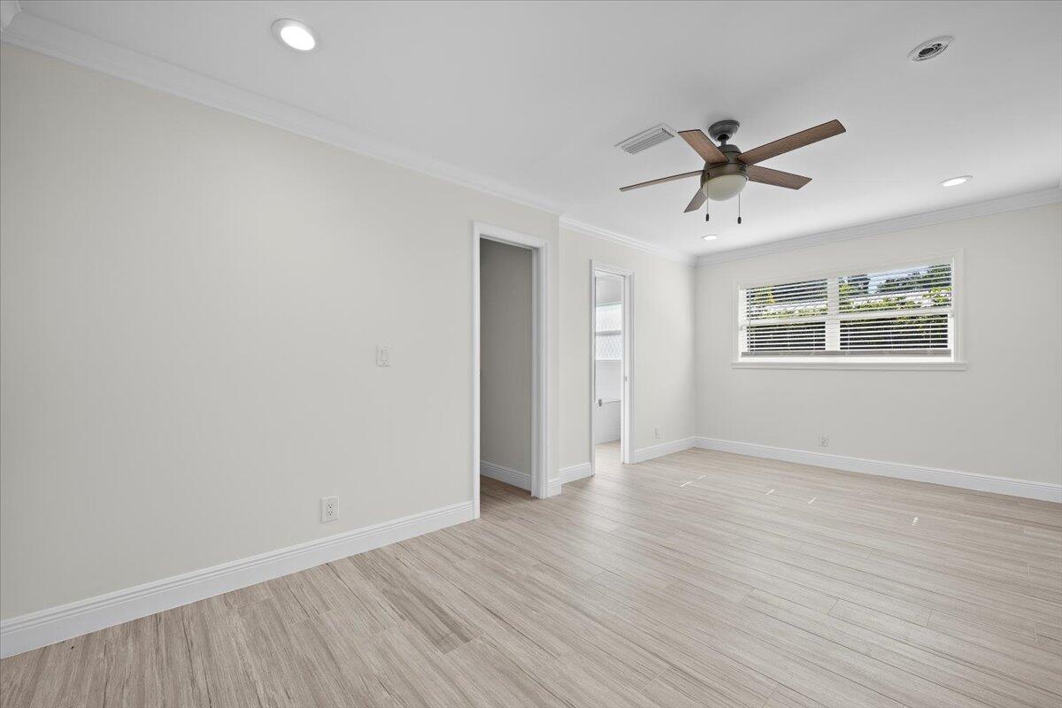 Intracoastal Park - Residential Lease