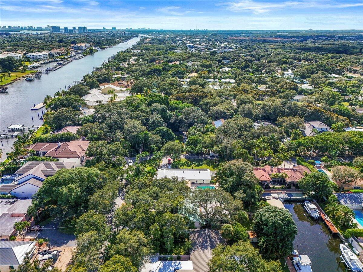 Intracoastal Park - Residential Lease
