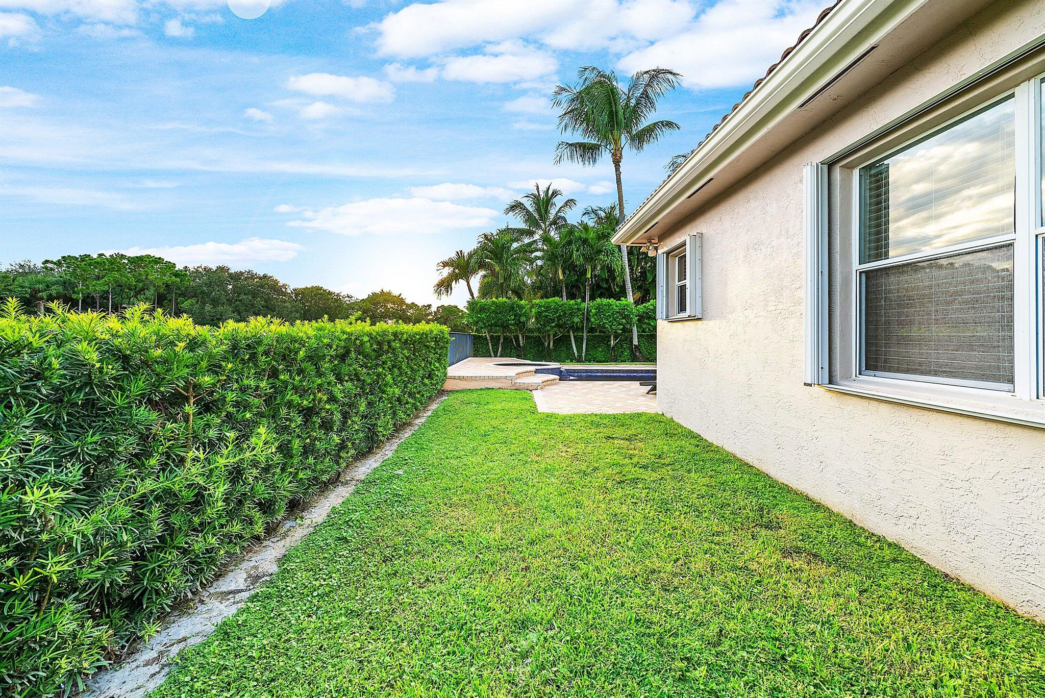 CANYON ISLES 1 - Residential