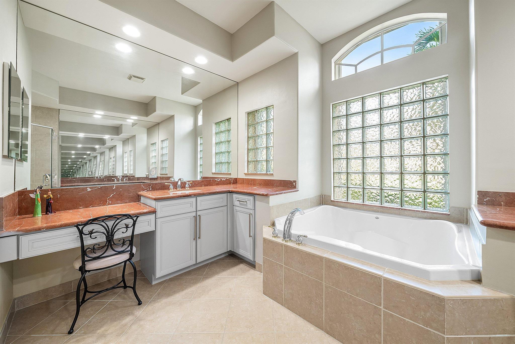 CANYON ISLES 1 - Residential