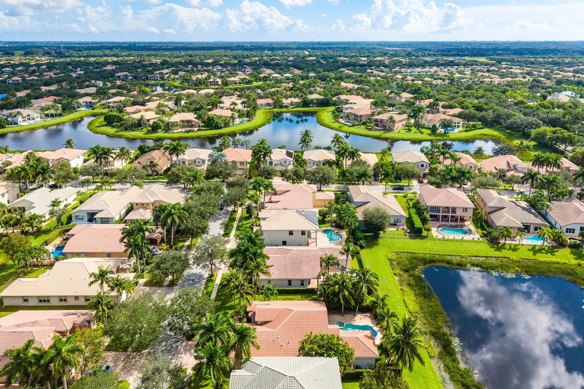 CANYON ISLES 1 - Residential