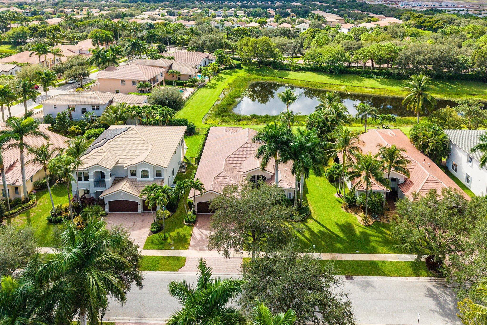 CANYON ISLES 1 - Residential
