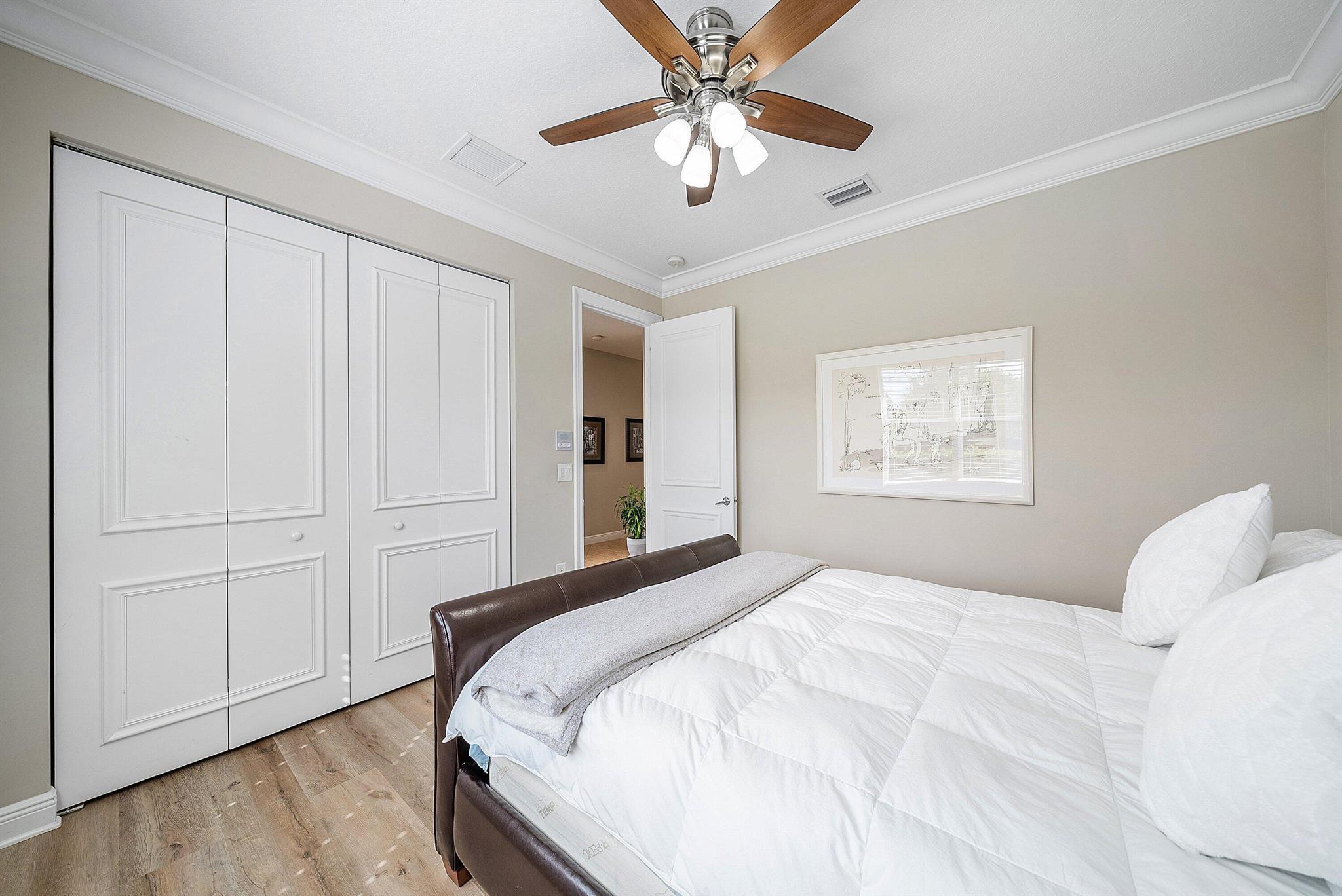 CANYON ISLES 1 - Residential