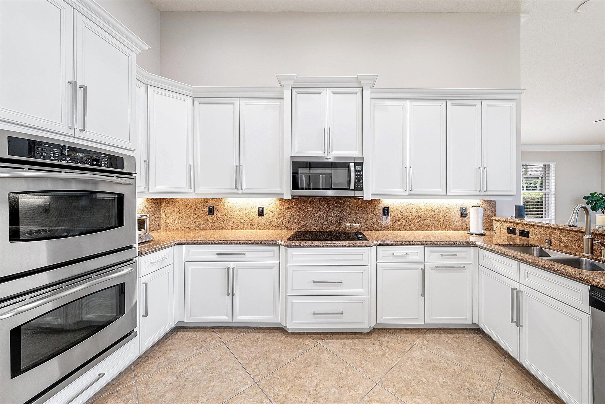 CANYON ISLES 1 - Residential