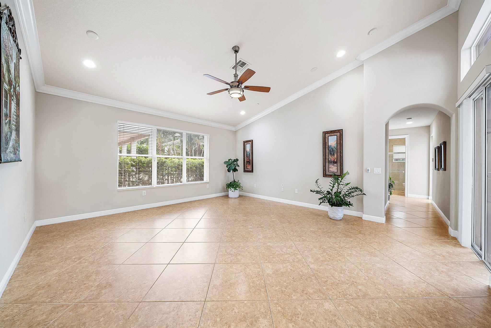 CANYON ISLES 1 - Residential
