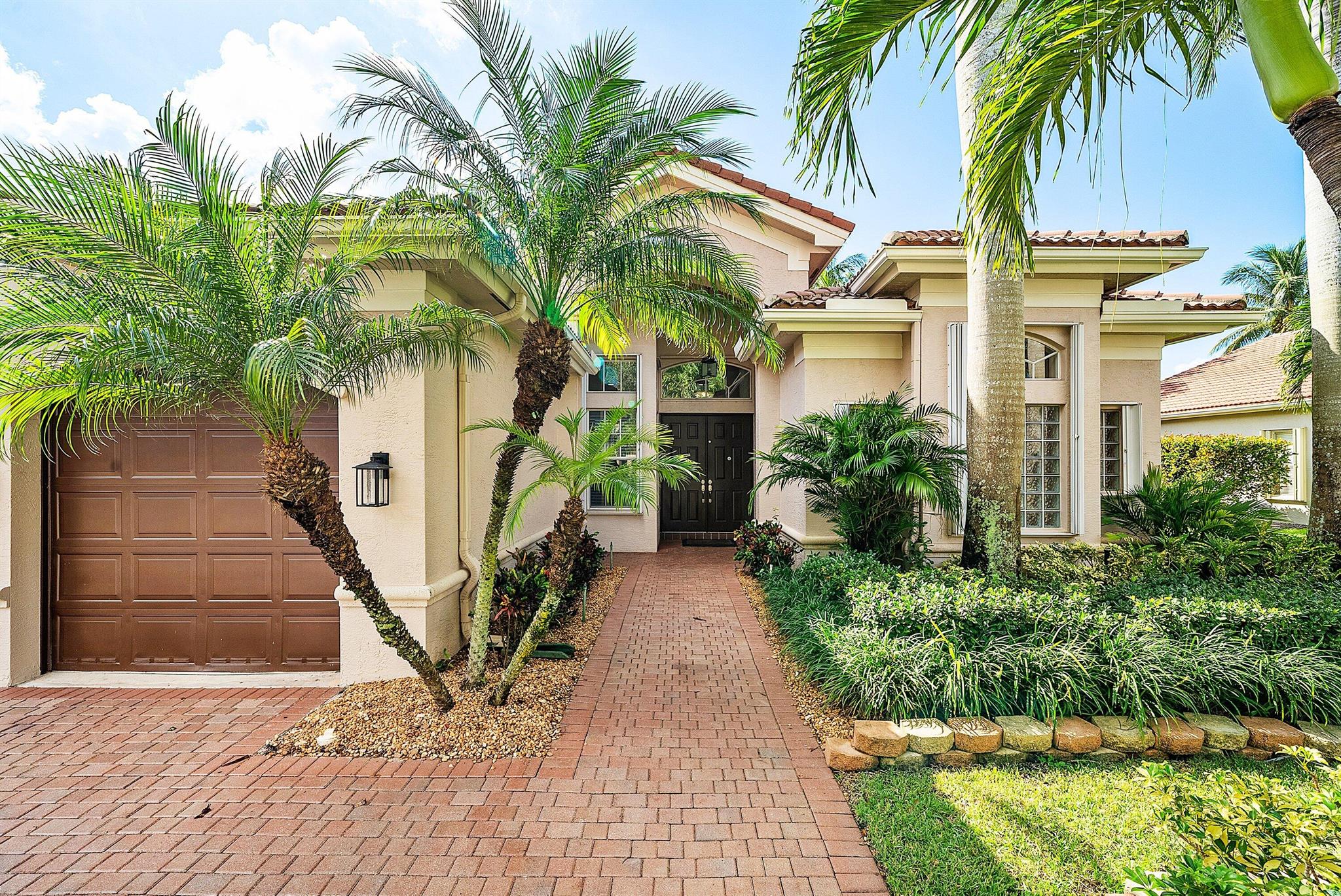 CANYON ISLES 1 - Residential