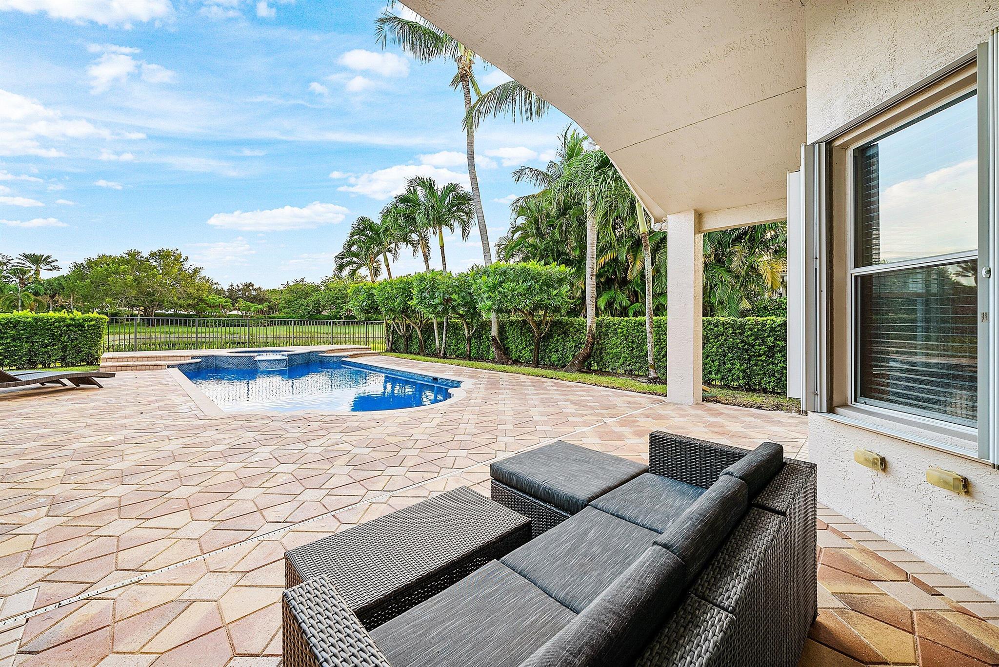 CANYON ISLES 1 - Residential