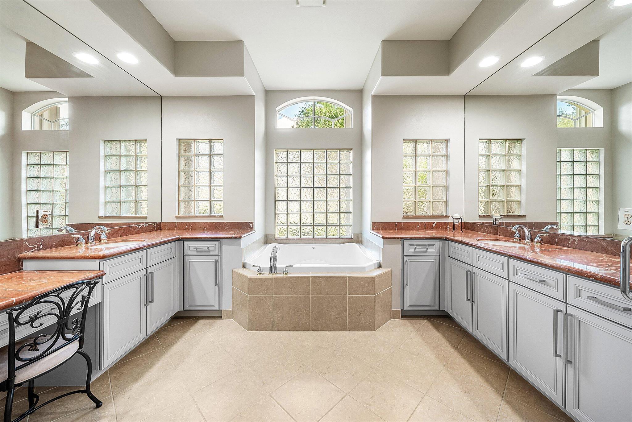 CANYON ISLES 1 - Residential