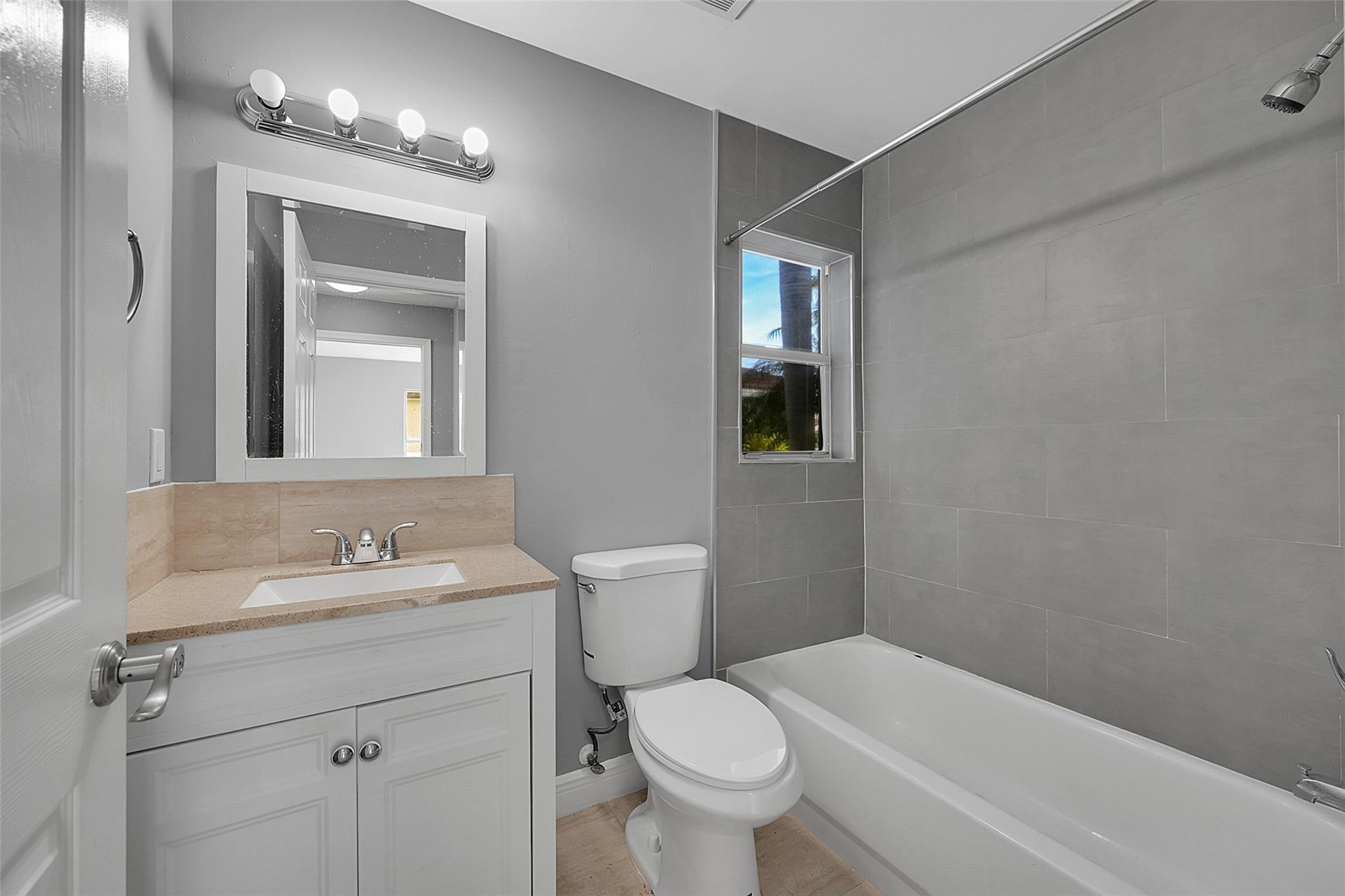 NAUTICA 2 - Residential