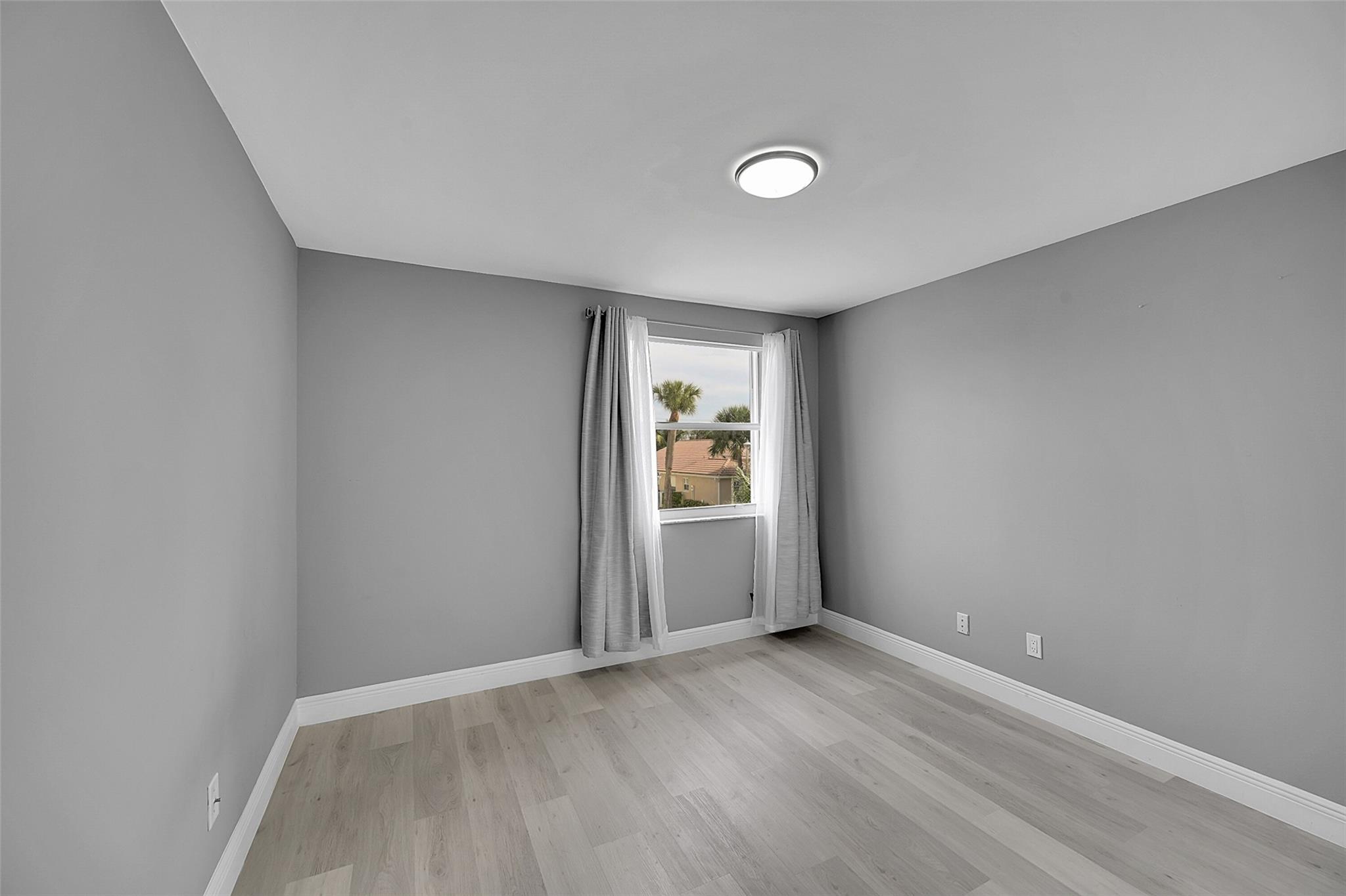 NAUTICA 2 - Residential