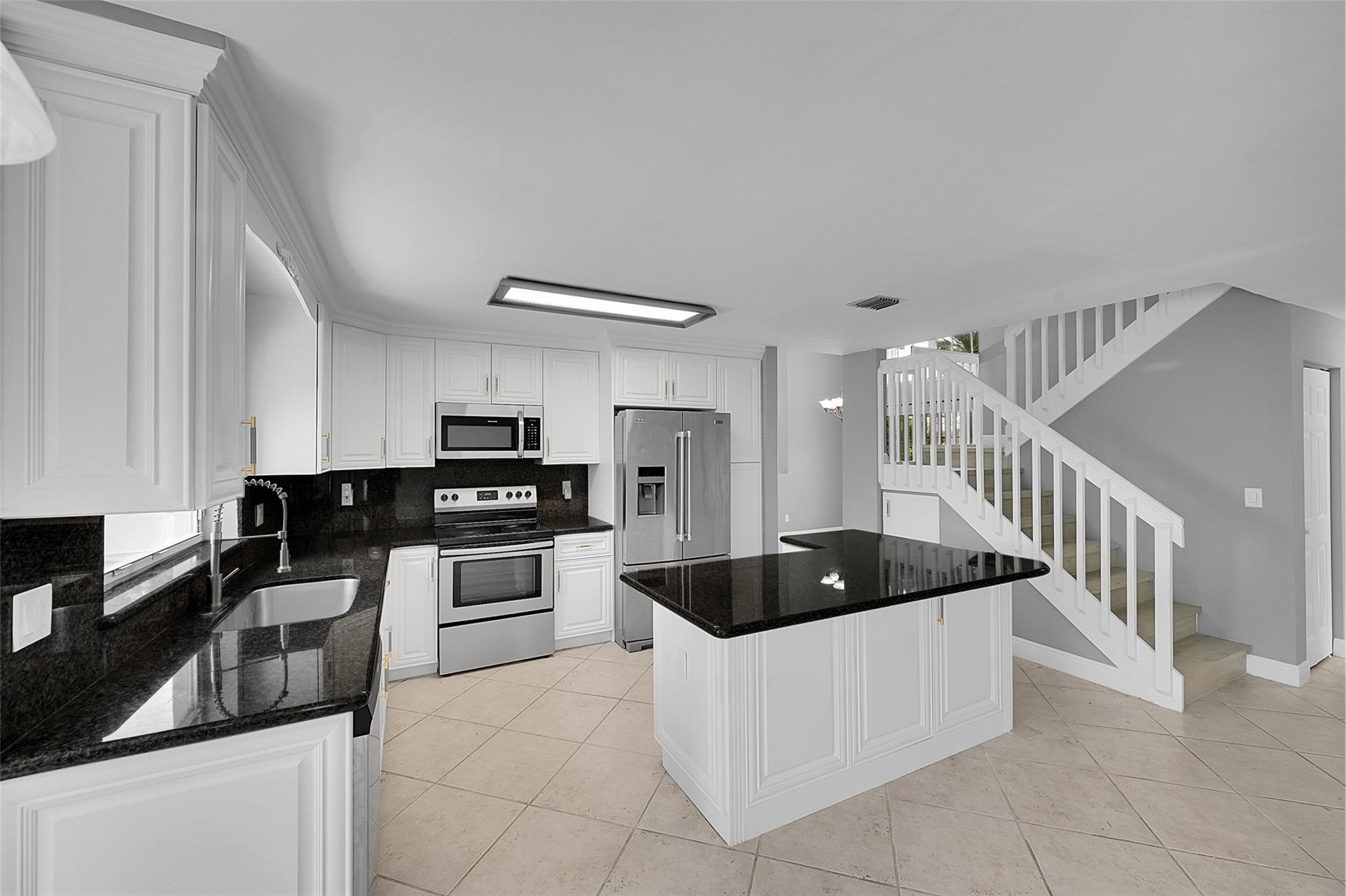 NAUTICA 2 - Residential