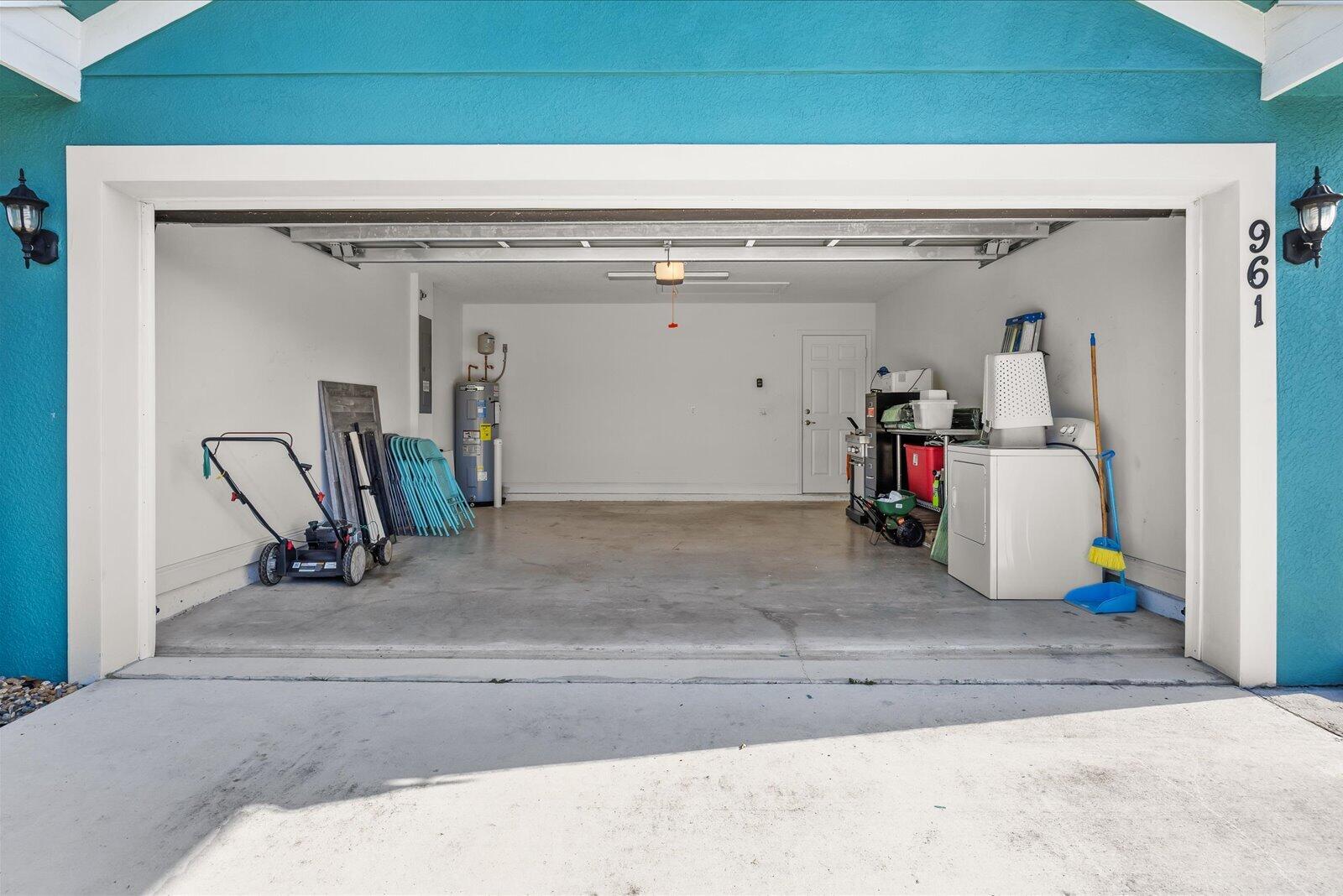 PORT ST LUCIE SECTION 16 - Residential