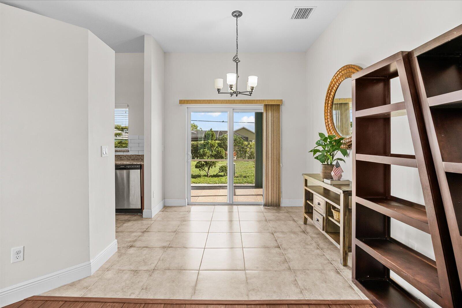 PORT ST LUCIE SECTION 16 - Residential