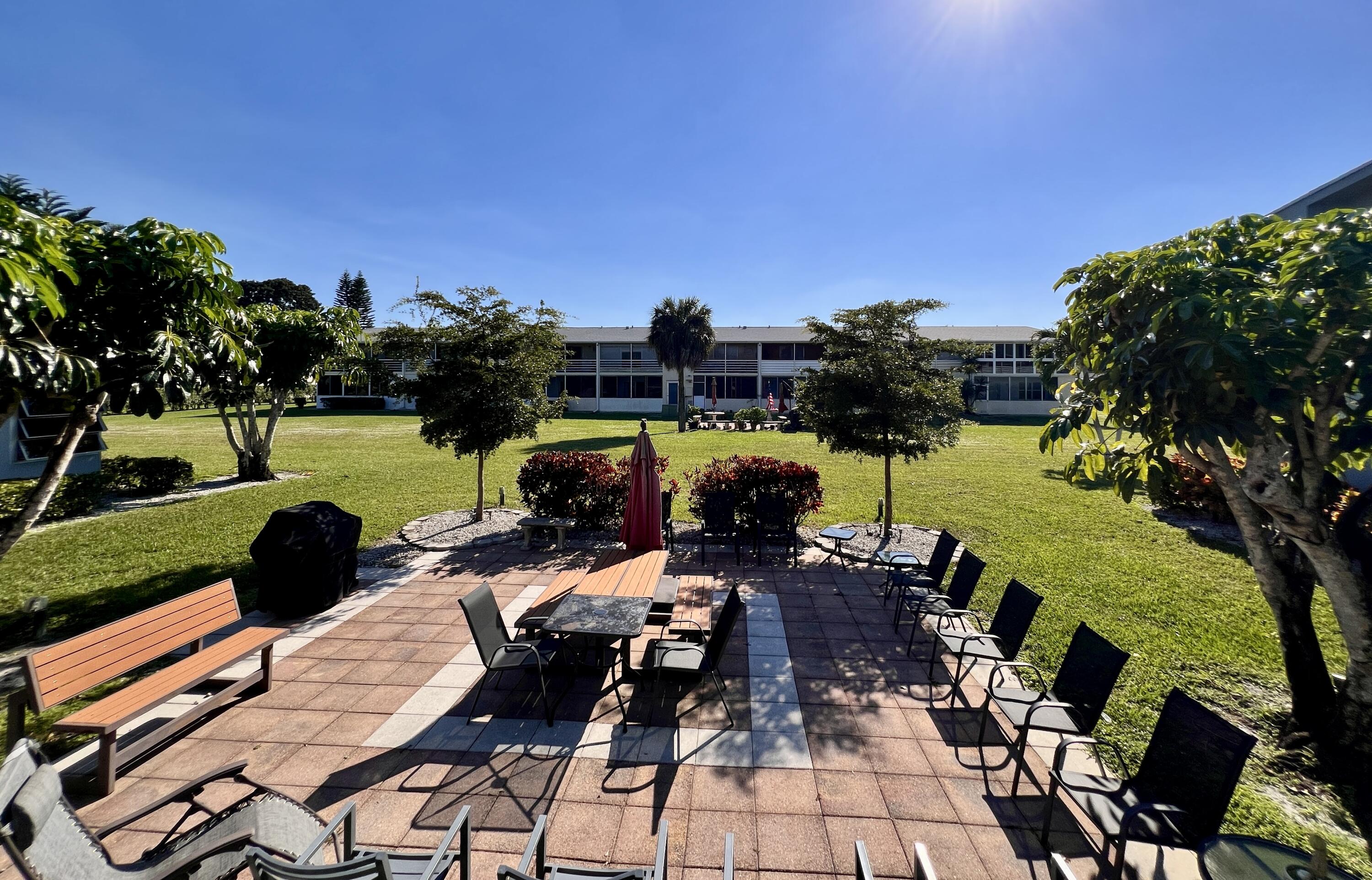 CENTURY VILLAGE - DORCHESTER CONDO - Residential