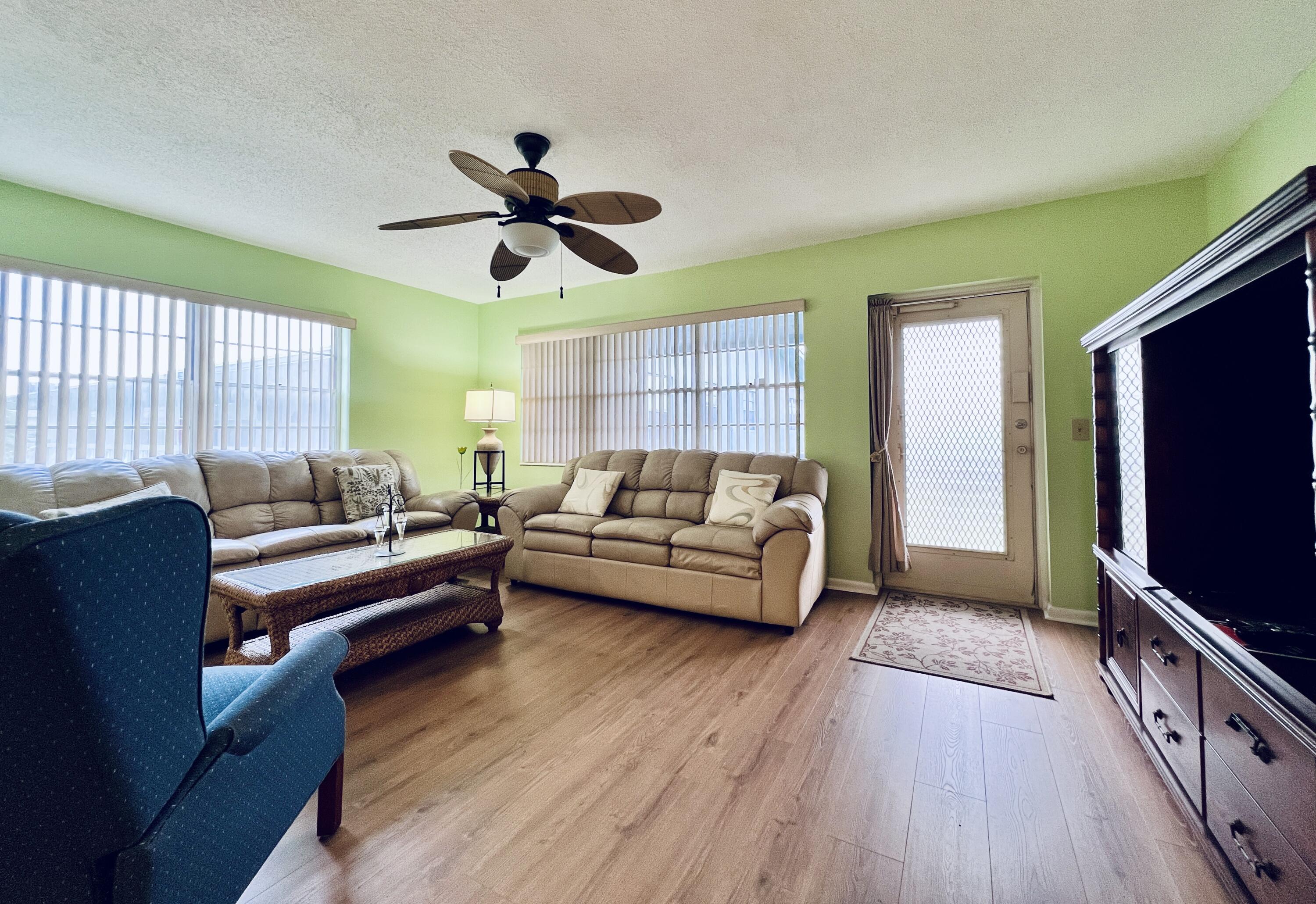 CENTURY VILLAGE - DORCHESTER CONDO - Residential