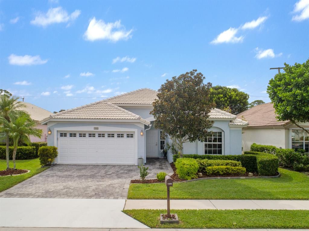 Photo of 125 Egret Drive, Jupiter, FL 33458 (MLS # R10741867)