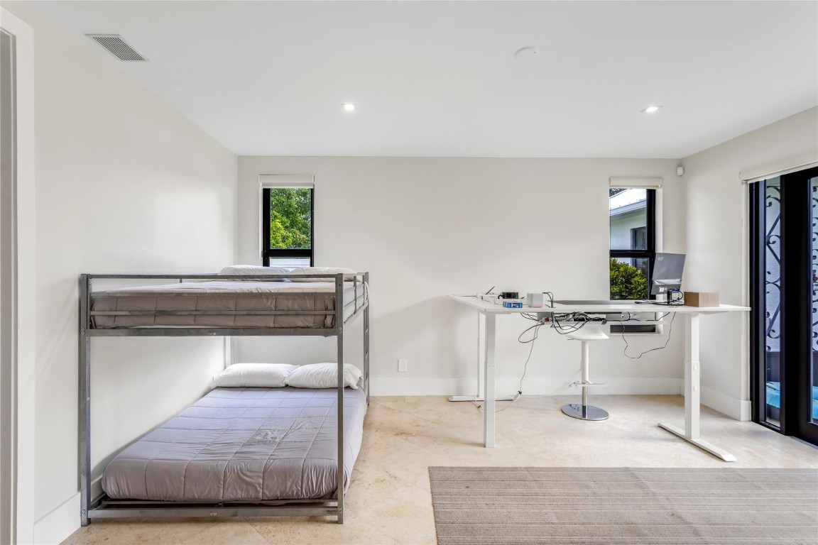 SOUTHWEST RANCHES - Residential