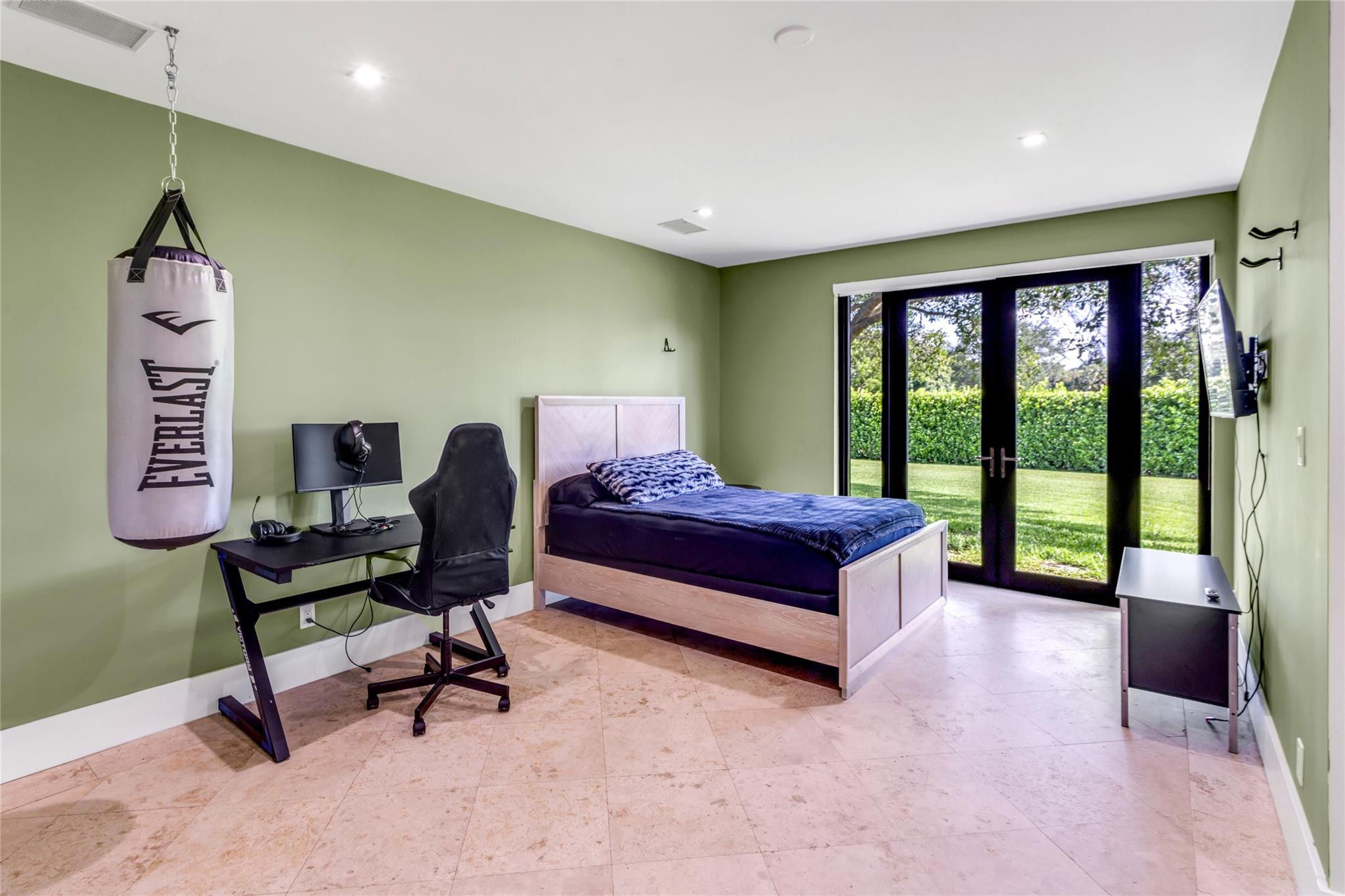 SOUTHWEST RANCHES - Residential