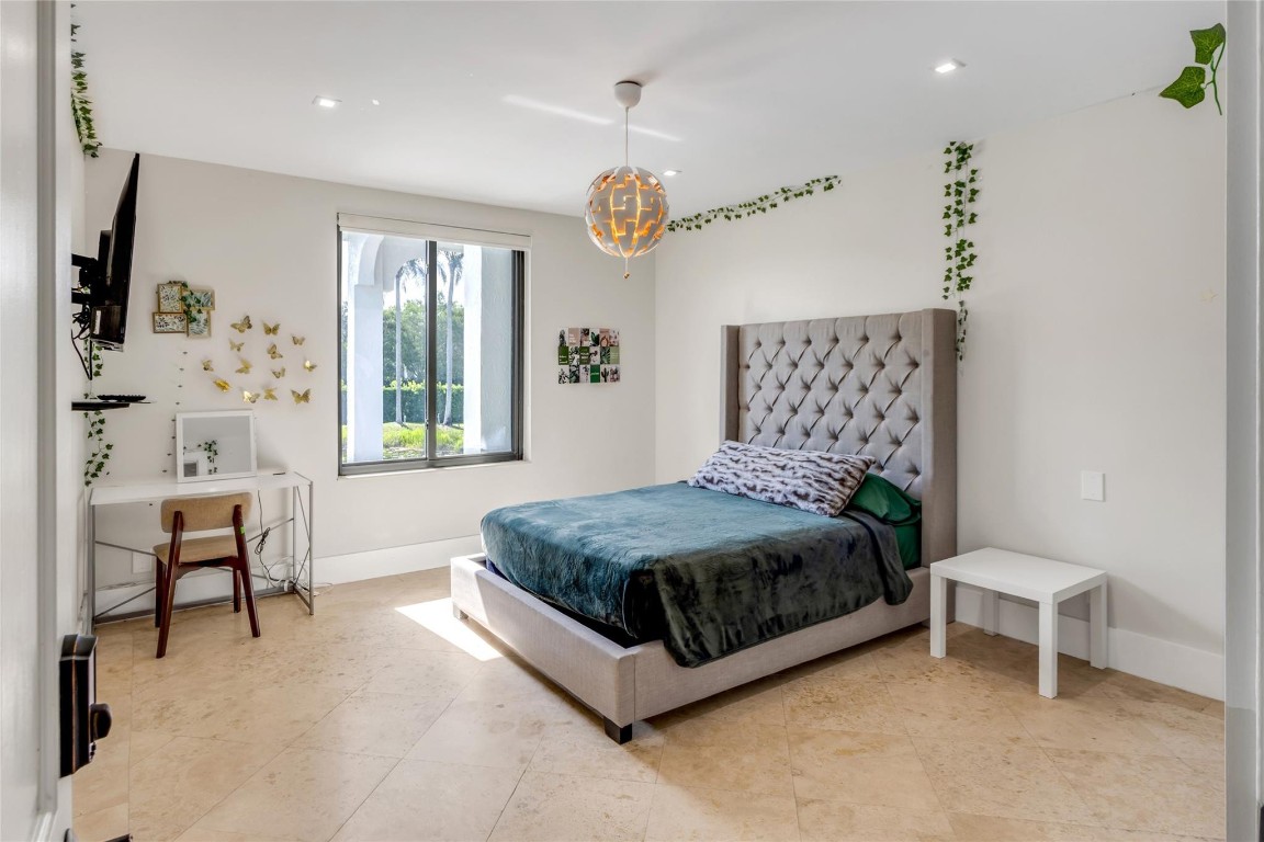 SOUTHWEST RANCHES - Residential