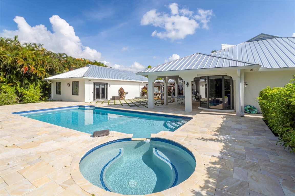 SOUTHWEST RANCHES - Residential