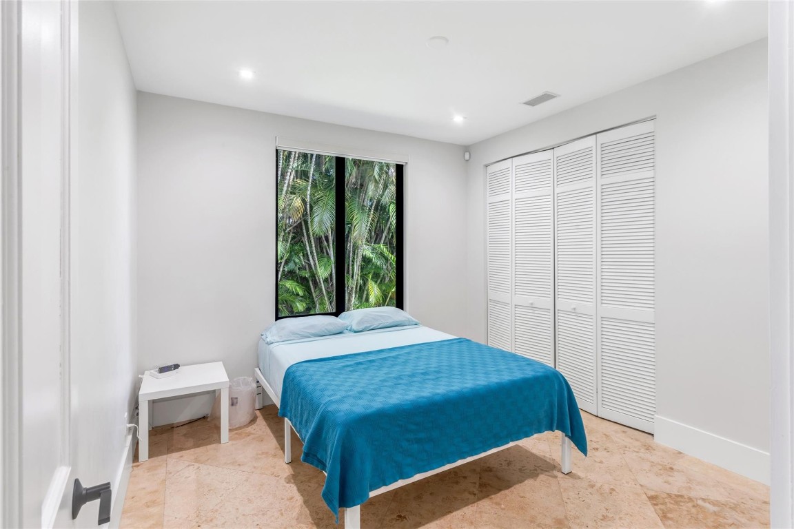 SOUTHWEST RANCHES - Residential