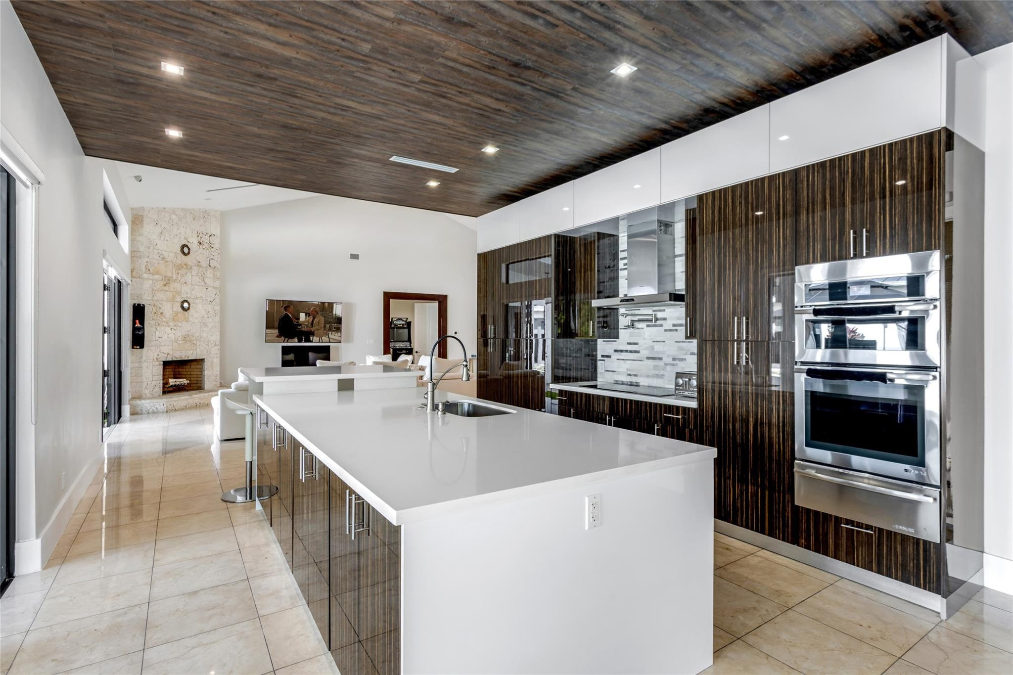 SOUTHWEST RANCHES - Residential