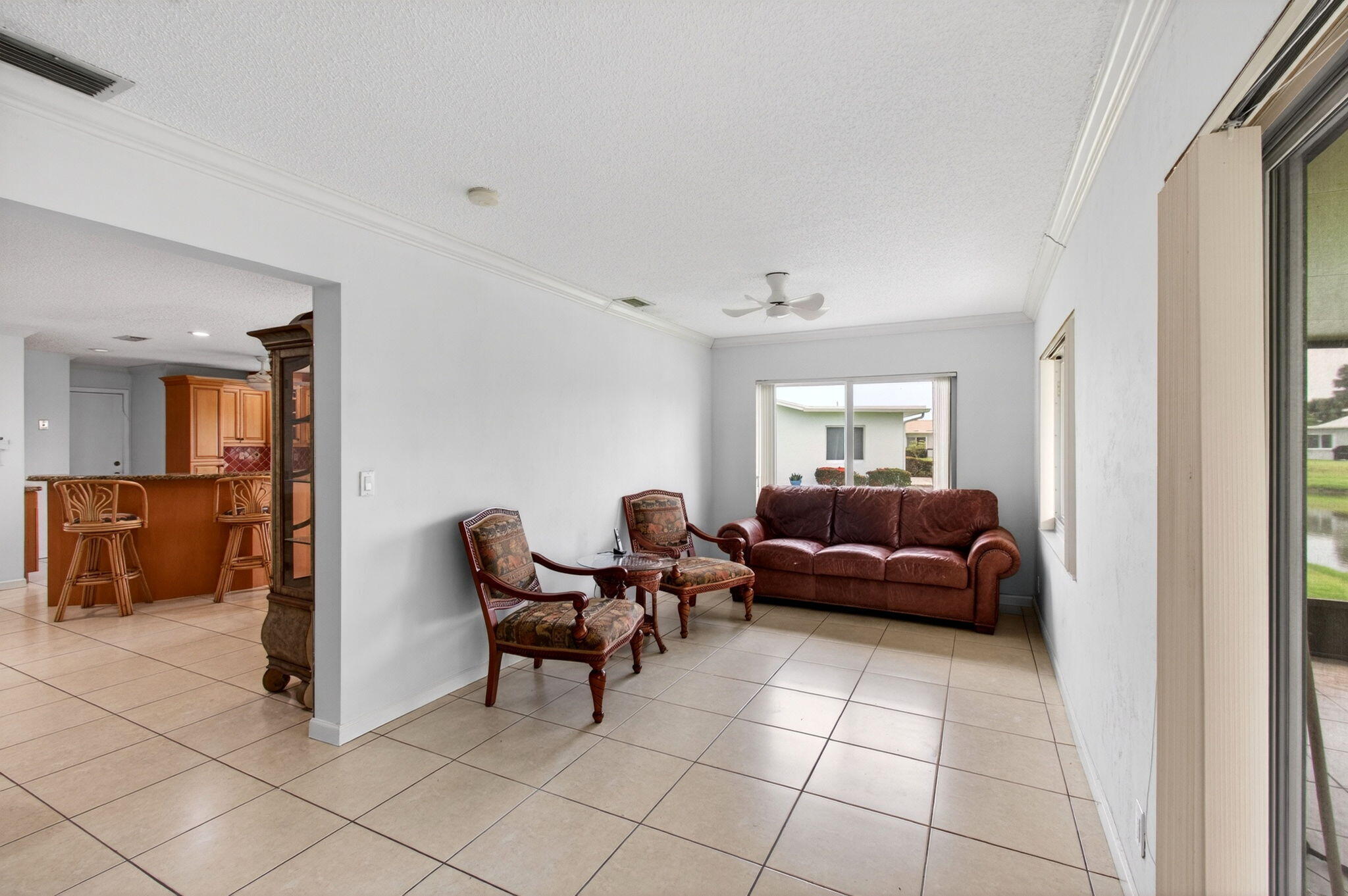 DELRAY VILLAS - Residential