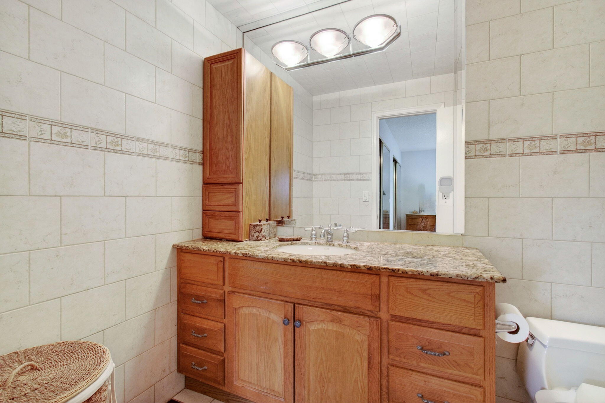 DELRAY VILLAS - Residential