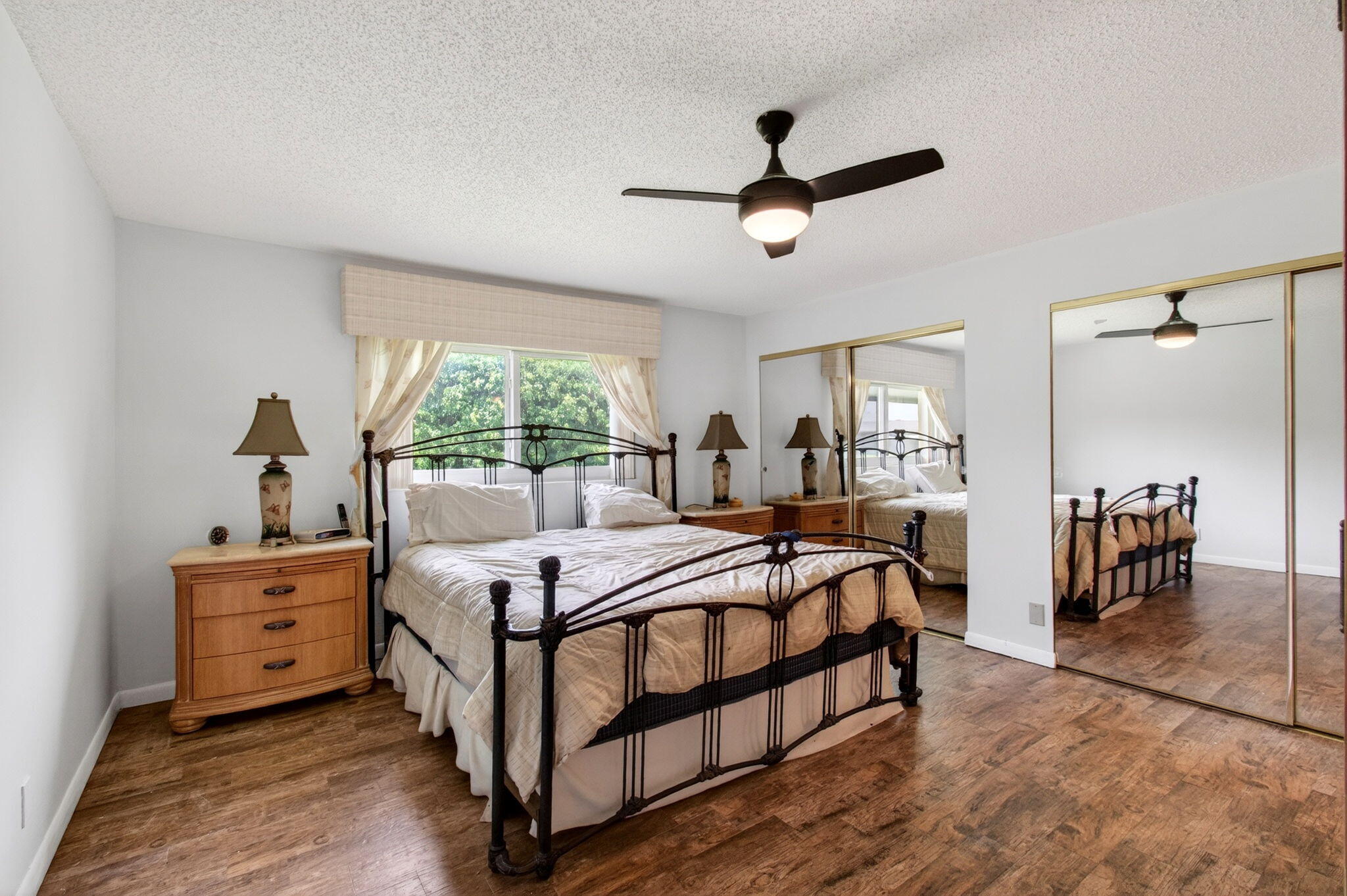 DELRAY VILLAS - Residential