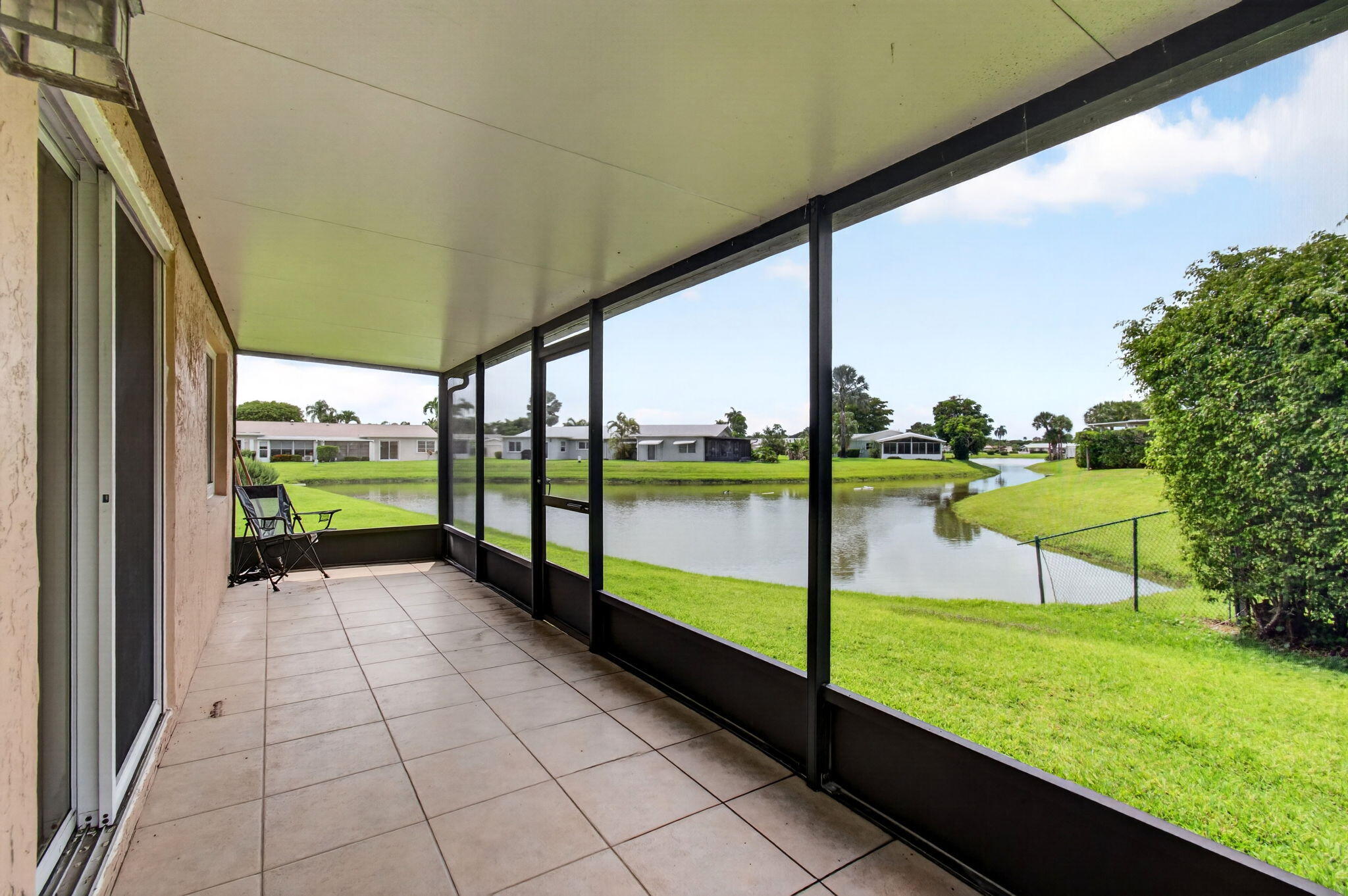 DELRAY VILLAS - Residential