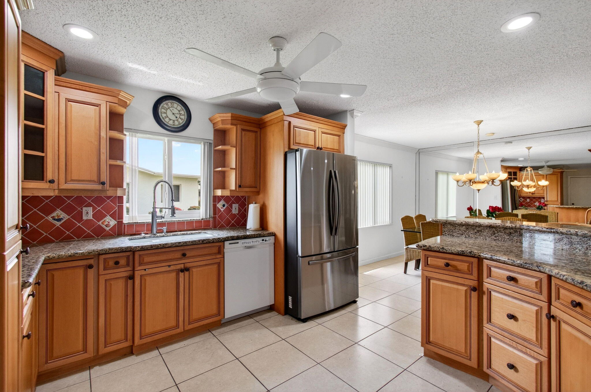 DELRAY VILLAS - Residential