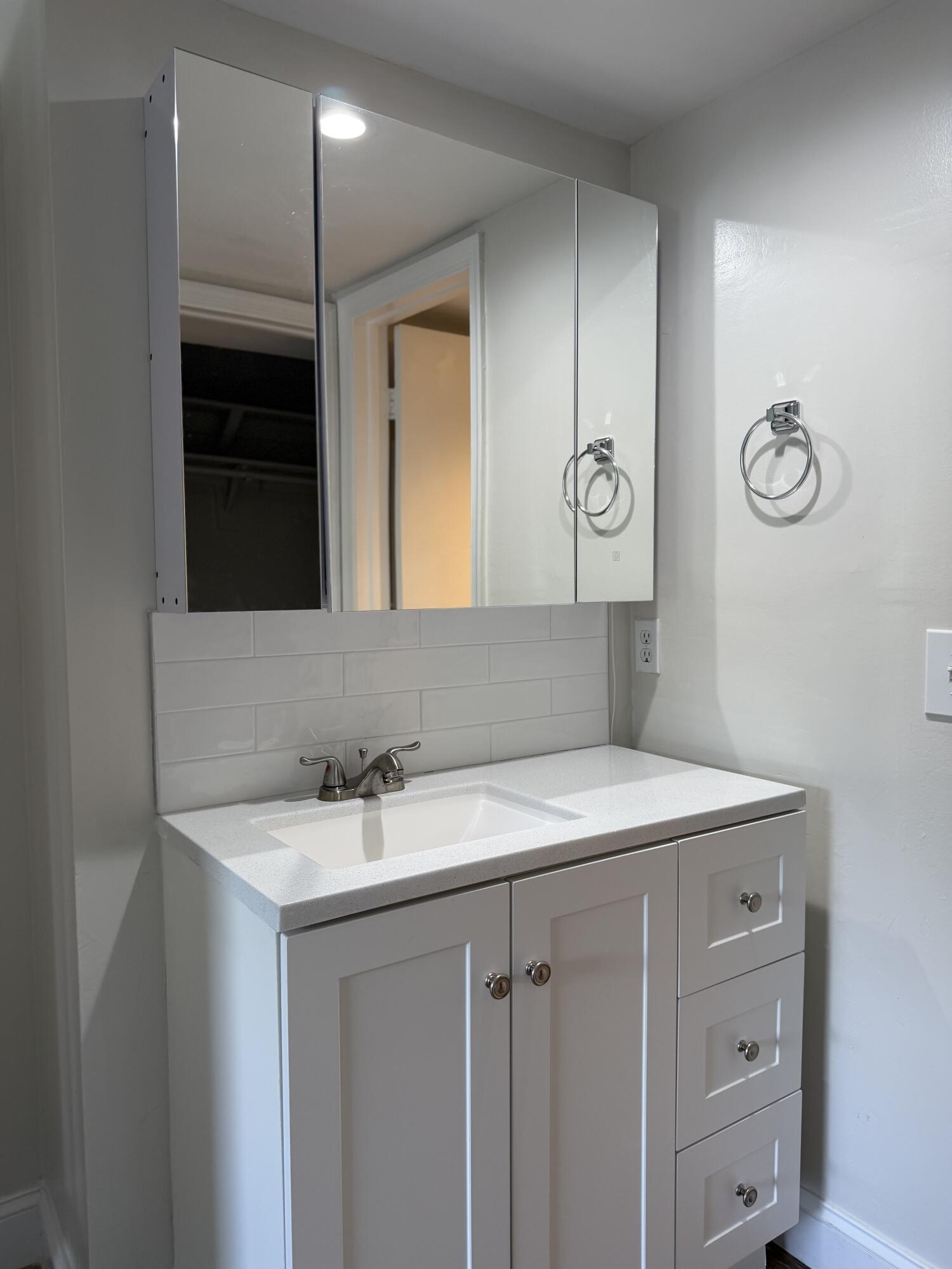 BROOKFIELD GARDENS CONDO THREE - Residential Lease