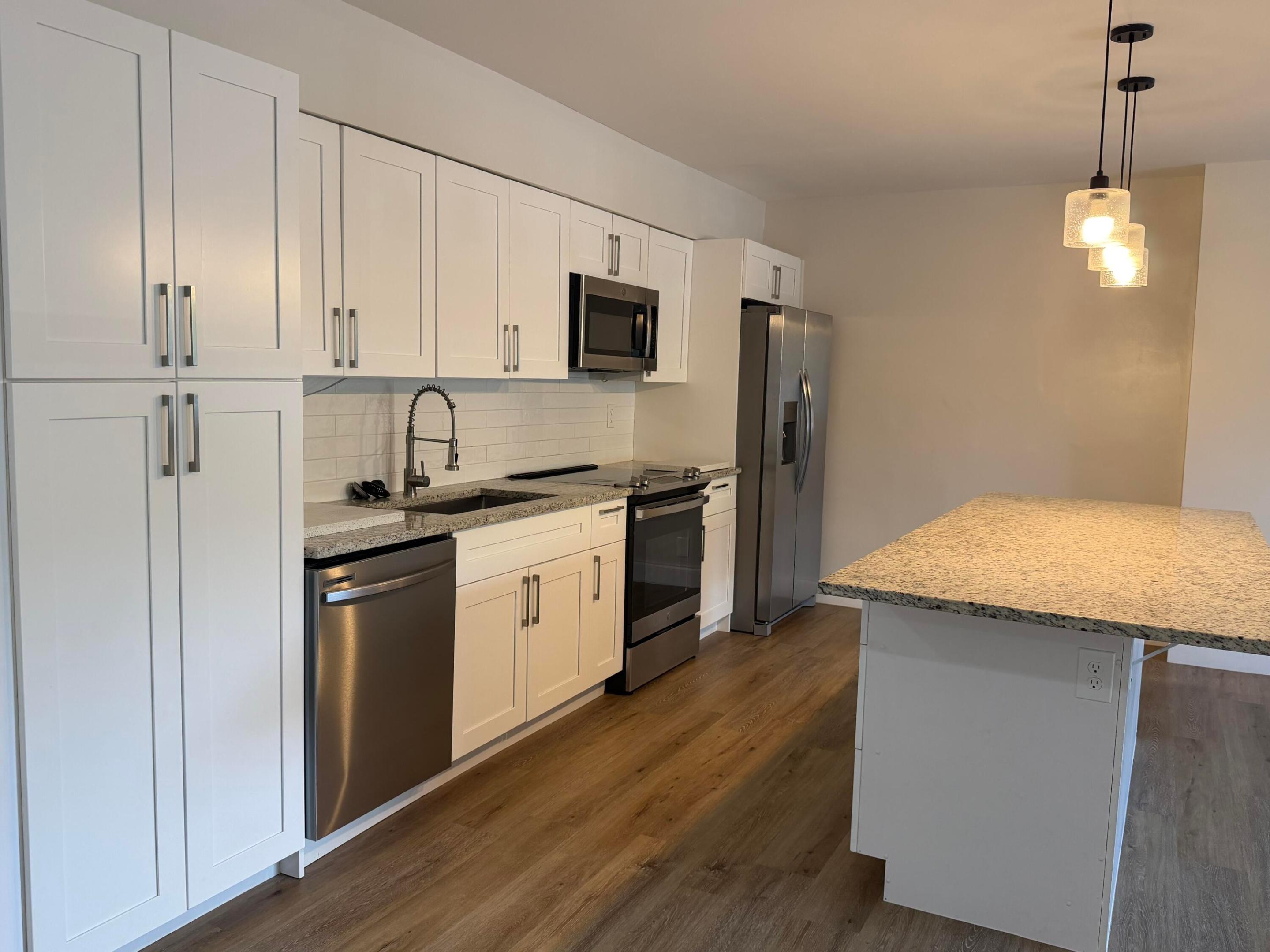 BROOKFIELD GARDENS CONDO THREE - Residential Lease