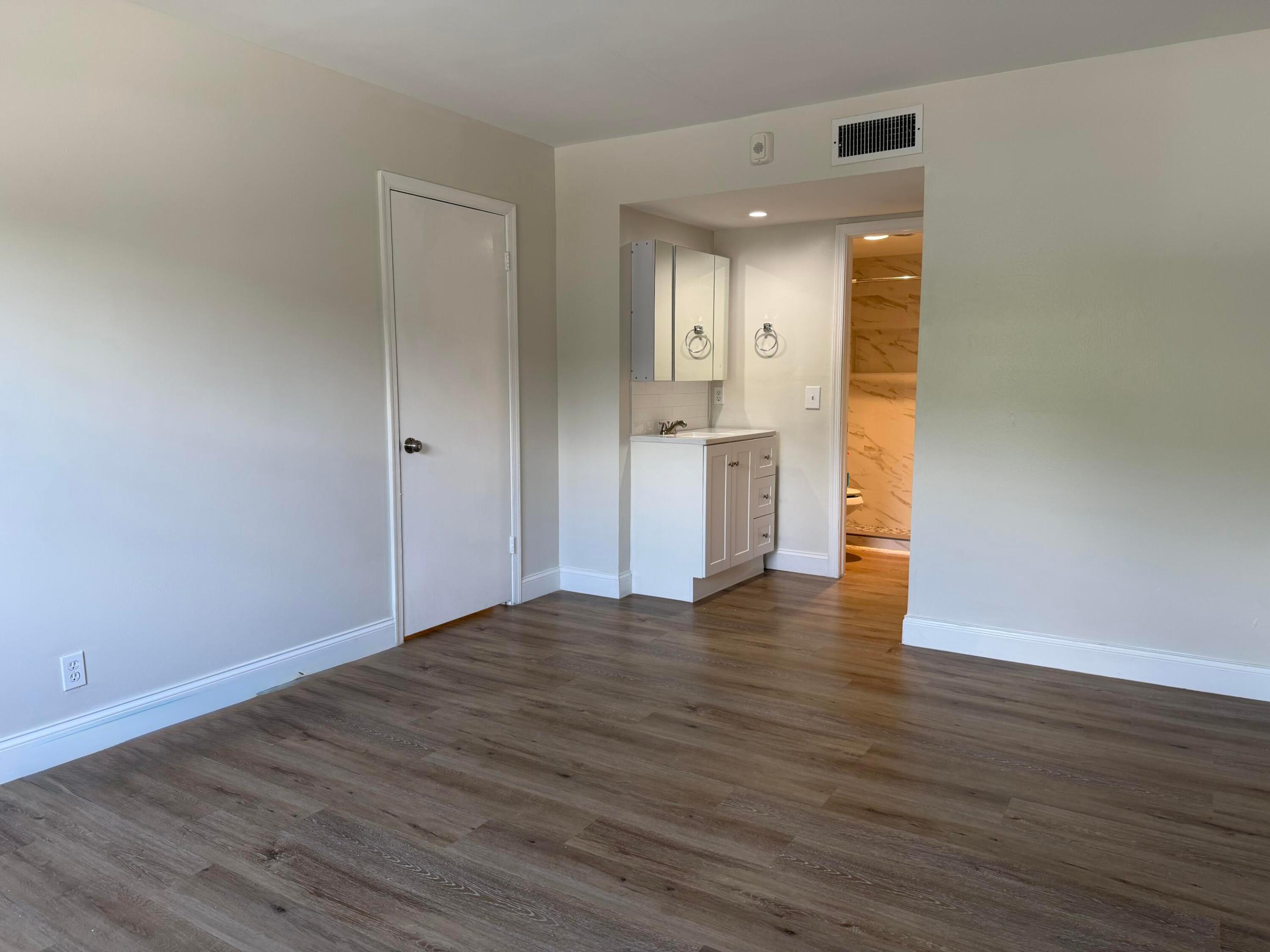 BROOKFIELD GARDENS CONDO THREE - Residential Lease