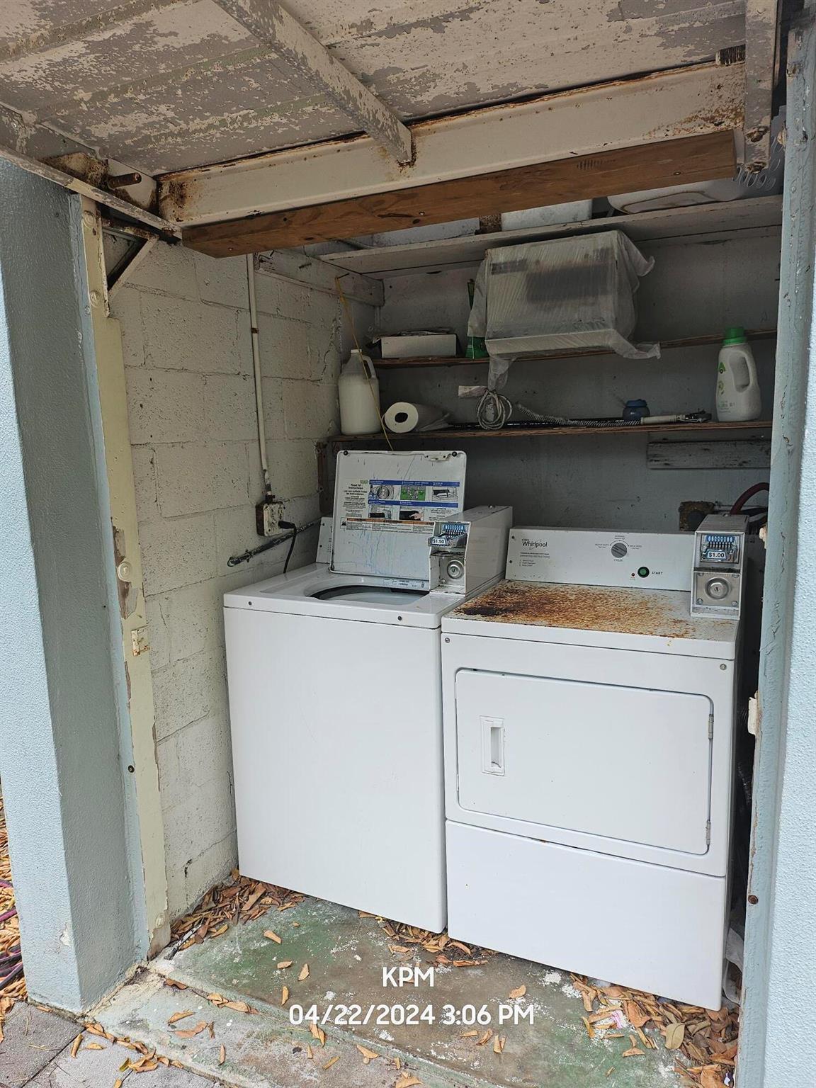 PALM BEACH SHORES IN PB 2 - Residential Lease