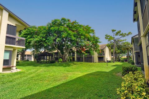 A home in Deerfield Beach