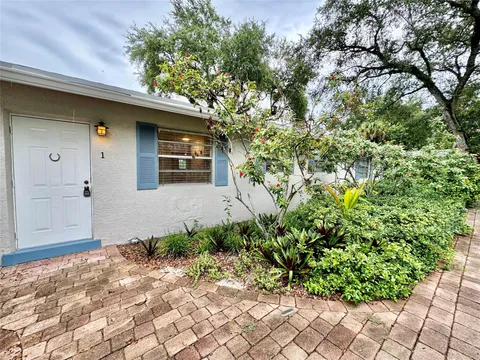 712 SW 14th Ave Unit 1, Fort Lauderdale, FL MLS: F10458112